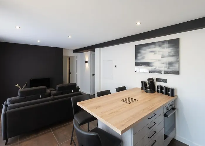 Le Ruthenois T2 Avec Terrasse, Classe Meuble De Tourisme